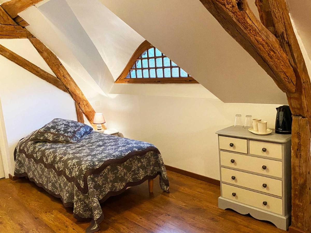 Bed and Breakfast Le Moulin De Pasnel Monteaux Zewnętrze zdjęcie