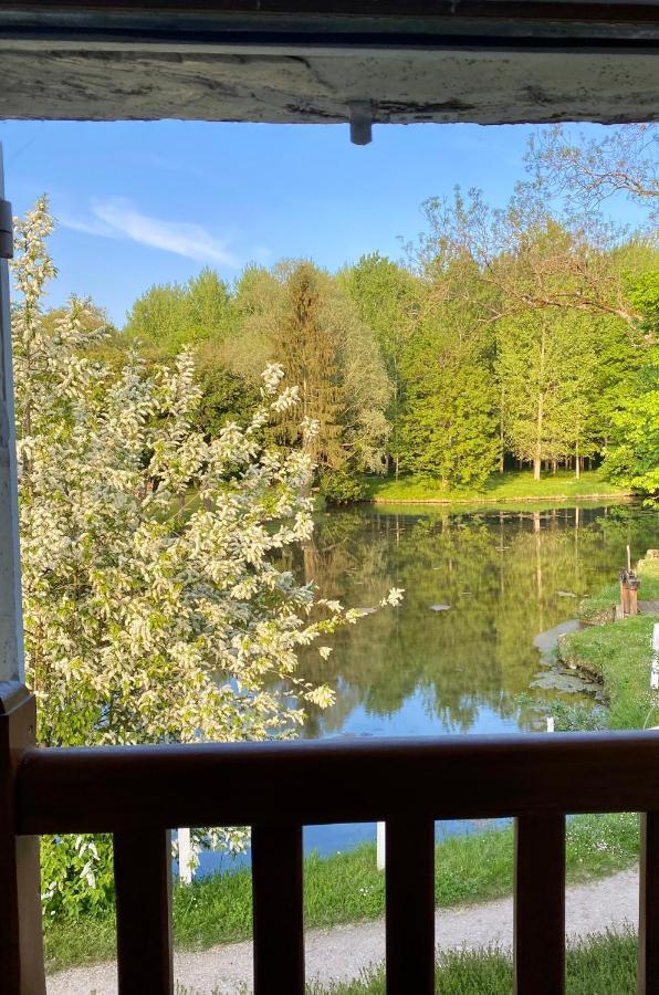 Bed and Breakfast Le Moulin De Pasnel Monteaux Zewnętrze zdjęcie